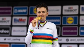 Tom Pidcock on the podium at the UCI MTB worlds 
