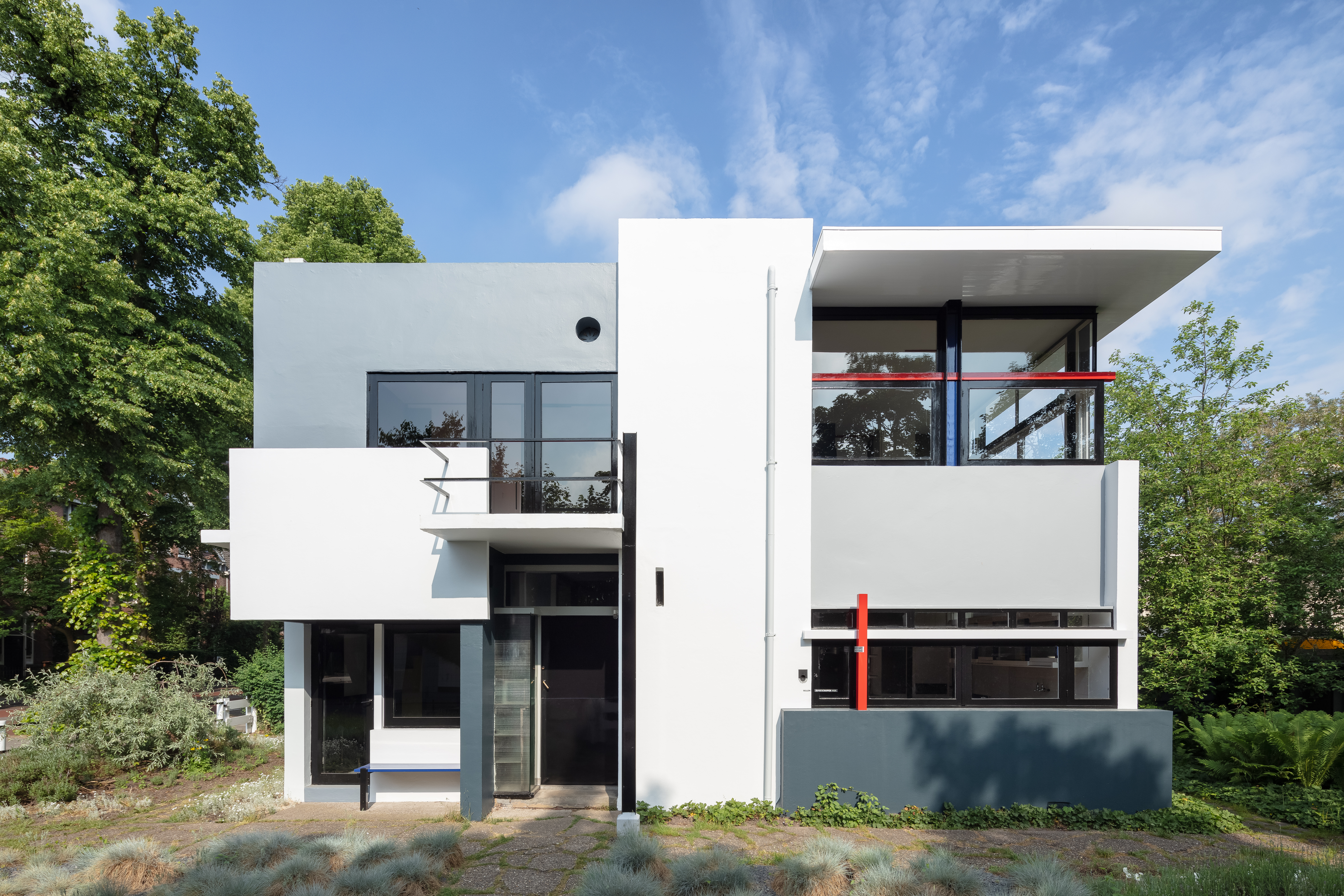 wellness architecture and design Rietveld Schr&amp;ouml;der House