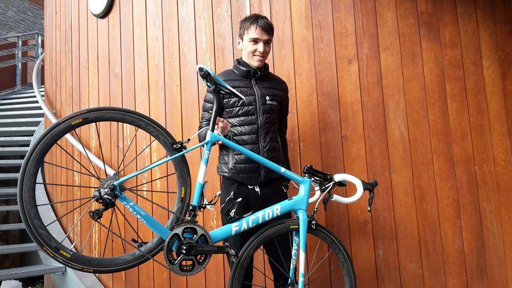 Factor present AG2R-La Mondiale with 2017 team bike - Gallery
