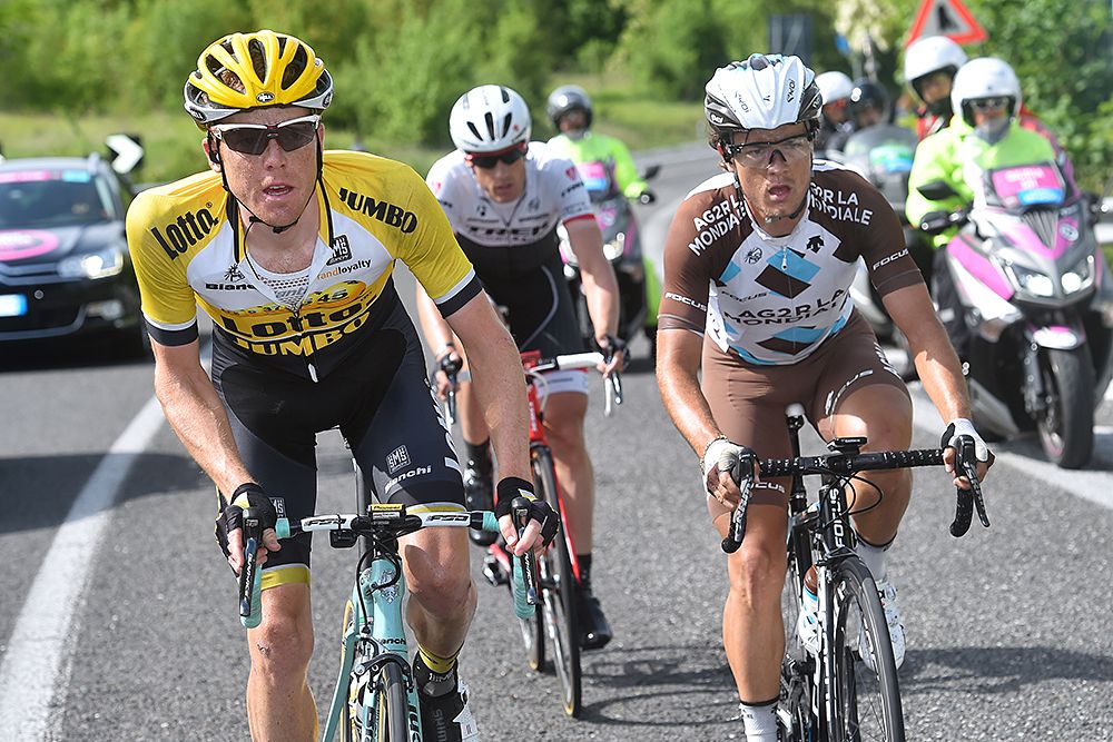 Steven Kruijswijk (LottoNL-Jumbo) leading the remnants of the breakaway