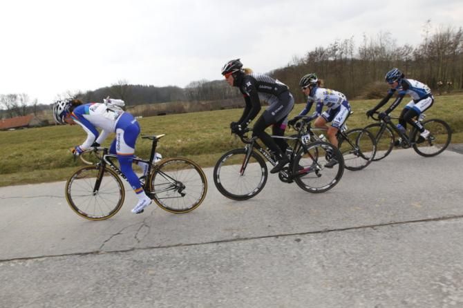 Marianne Vos (Rabobank Liv/Giant) makes the pace in the break