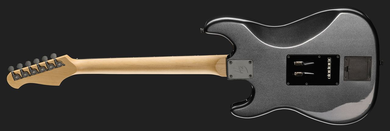 Harley Benton ST JAM-ster: The new high-performance S-style from the budget gear giant comes in metallic red and gray finishes with black pickguards and vibrato.