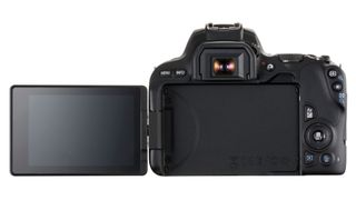 The EOS 200D/Rebel SL2 gets a vari-angle screen, though this does bump up the bulk slightly.