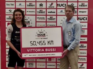 Vittoria Bussi set a new women's Hour Record of 50.455km