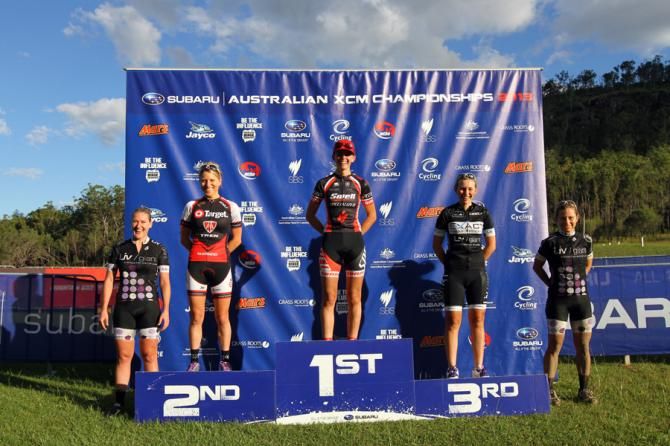 Women's podium: Sarah Riley, Jenni King, Jenny Fay, Terri Rhodes and Jodie Willet