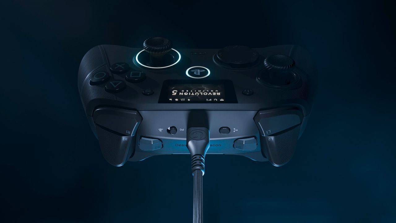 Nacon Revolution 5 Unlimited (R5U)