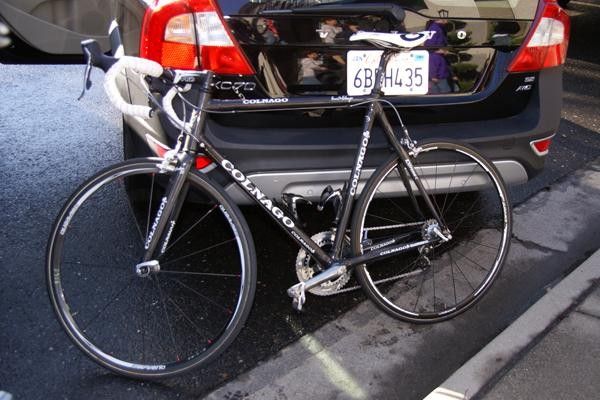 Rabobank was well-split even within its own ranks . This rider opted for shallow rims; other went deep.