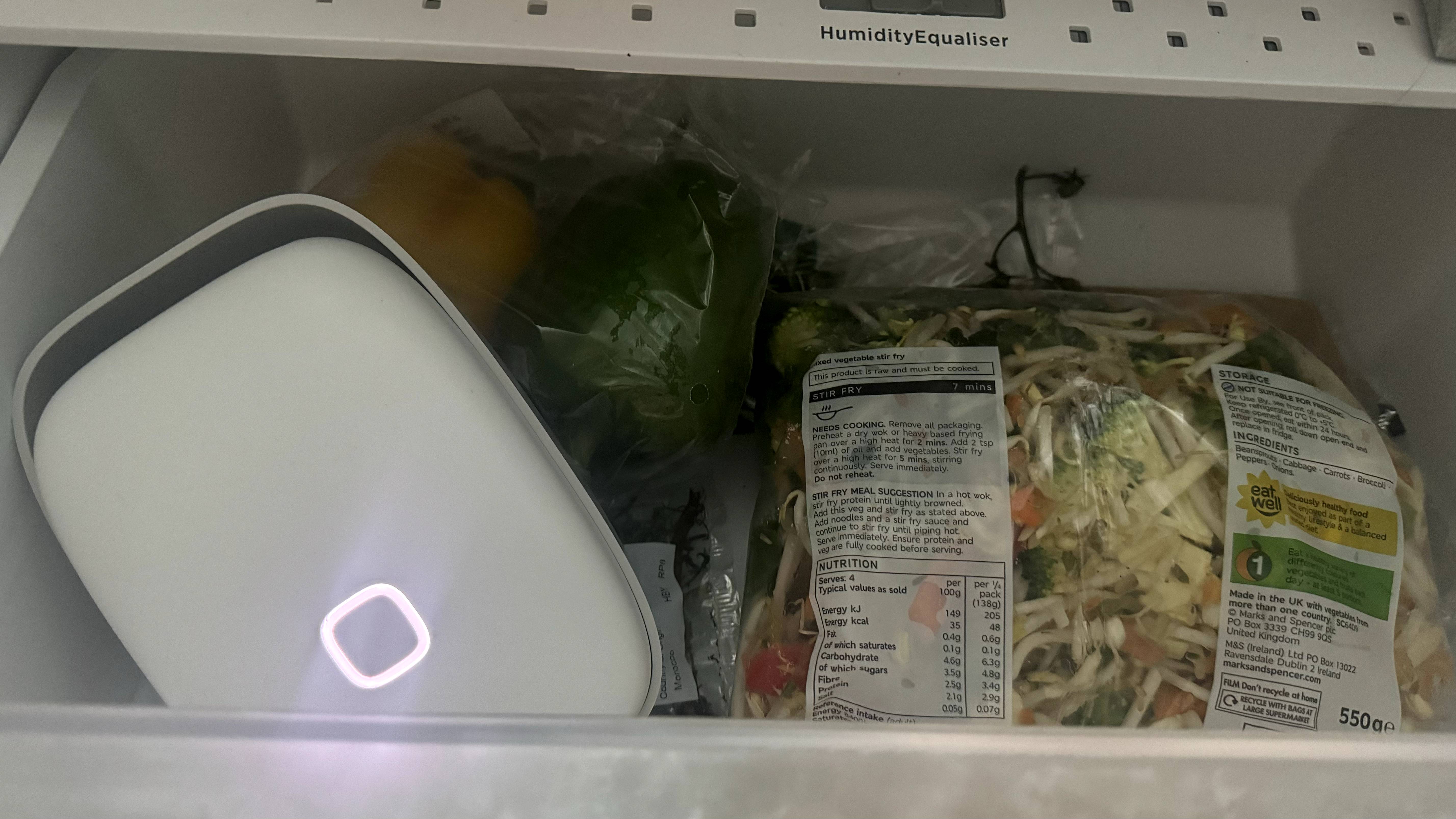 Coloca el rafli en el cajón de verduras del frigorífico.
