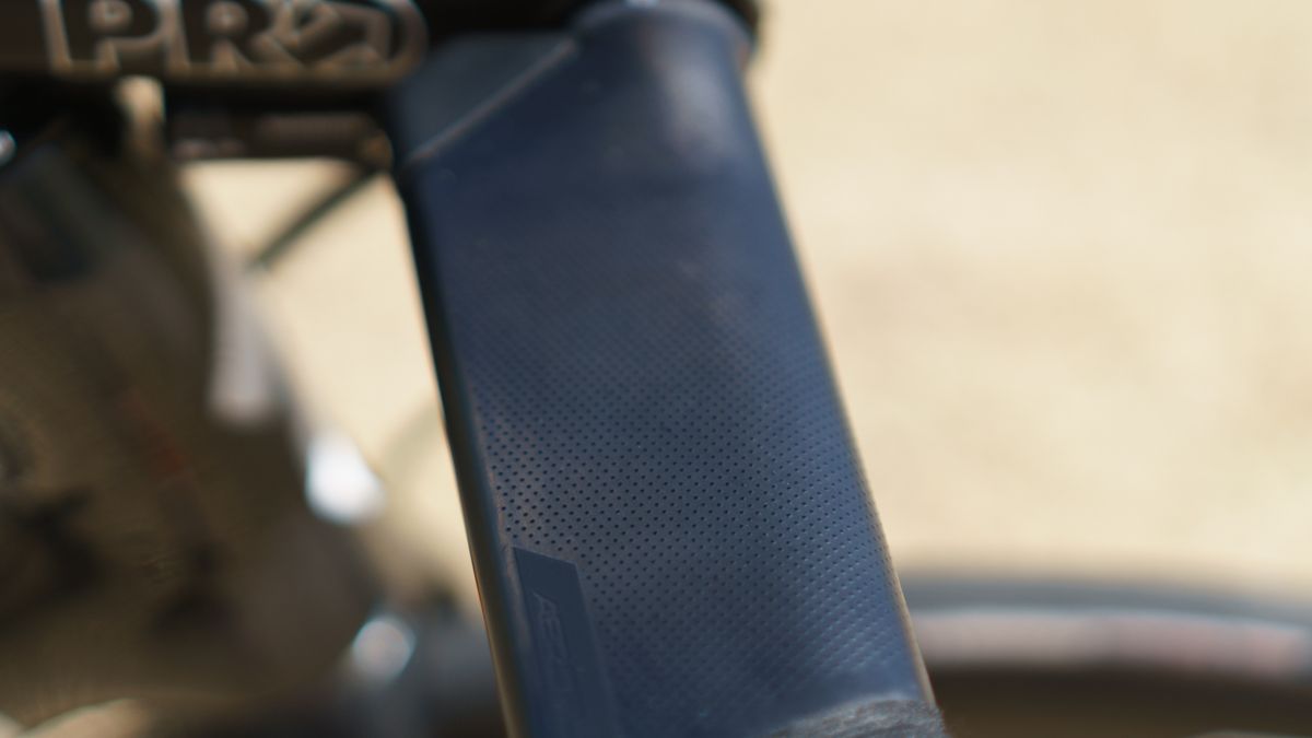 The tops of the bars feature small dimples to improve grip