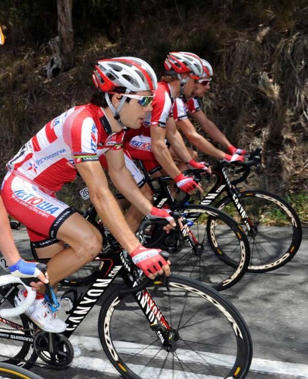 Oscar Freire (Katusha) in the early part of the stage.