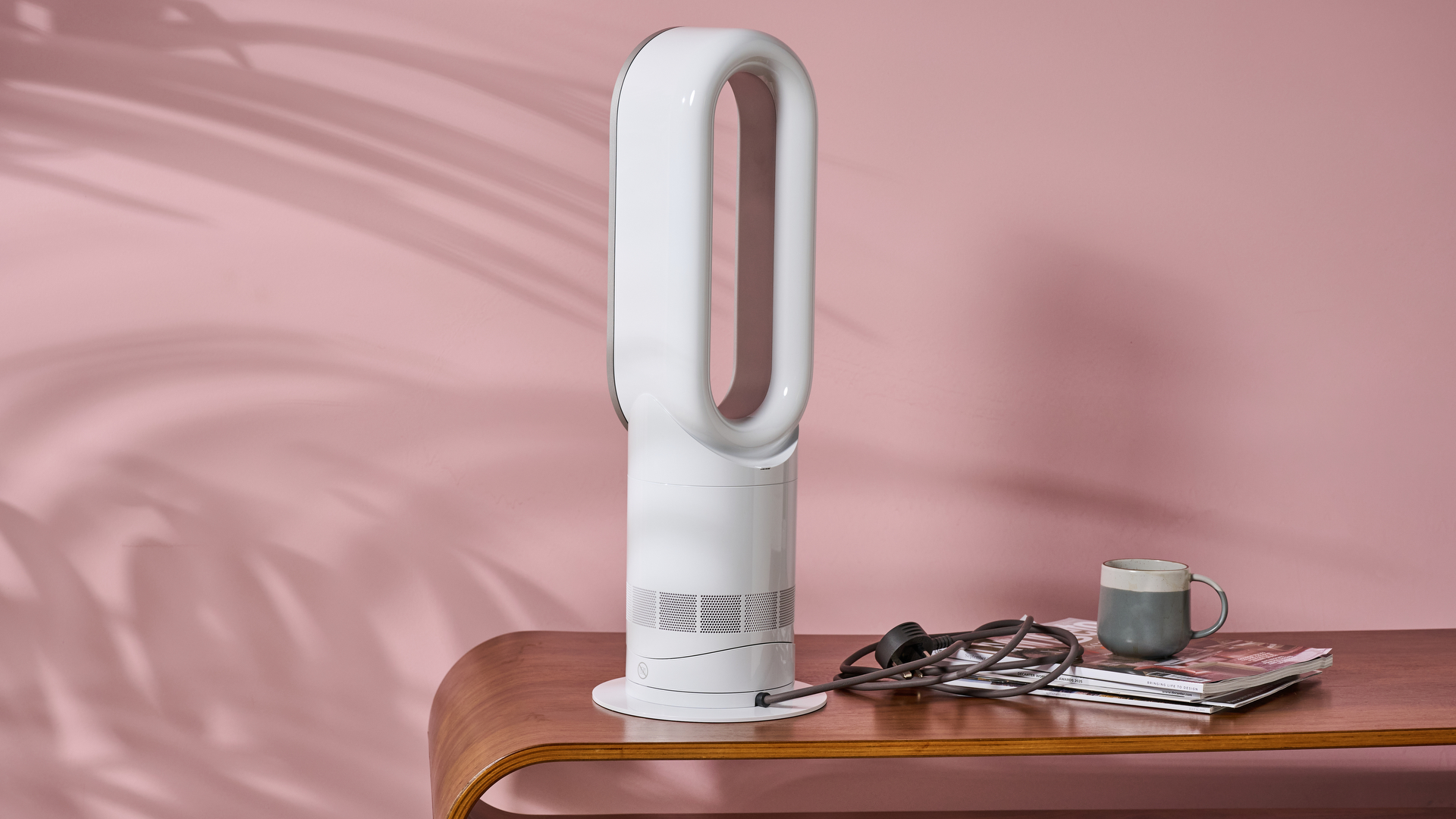 A view of the back of the Dyson Hot and Cool HF1.