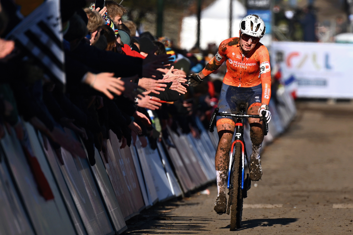 Leonie Bentveld comes home for a bronze medal