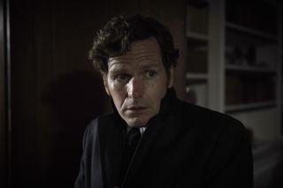 TV tonight Shaun Evans as Endeavour.