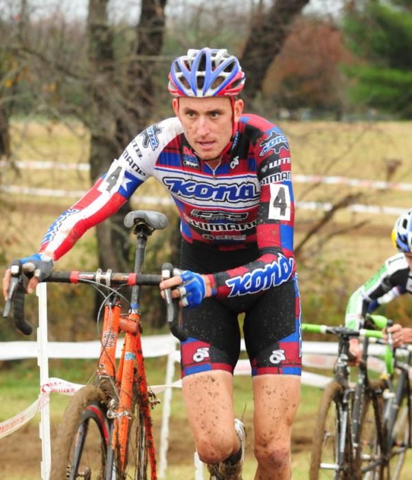 Ryan Trebon (Kona) running a hill at the front of the race.