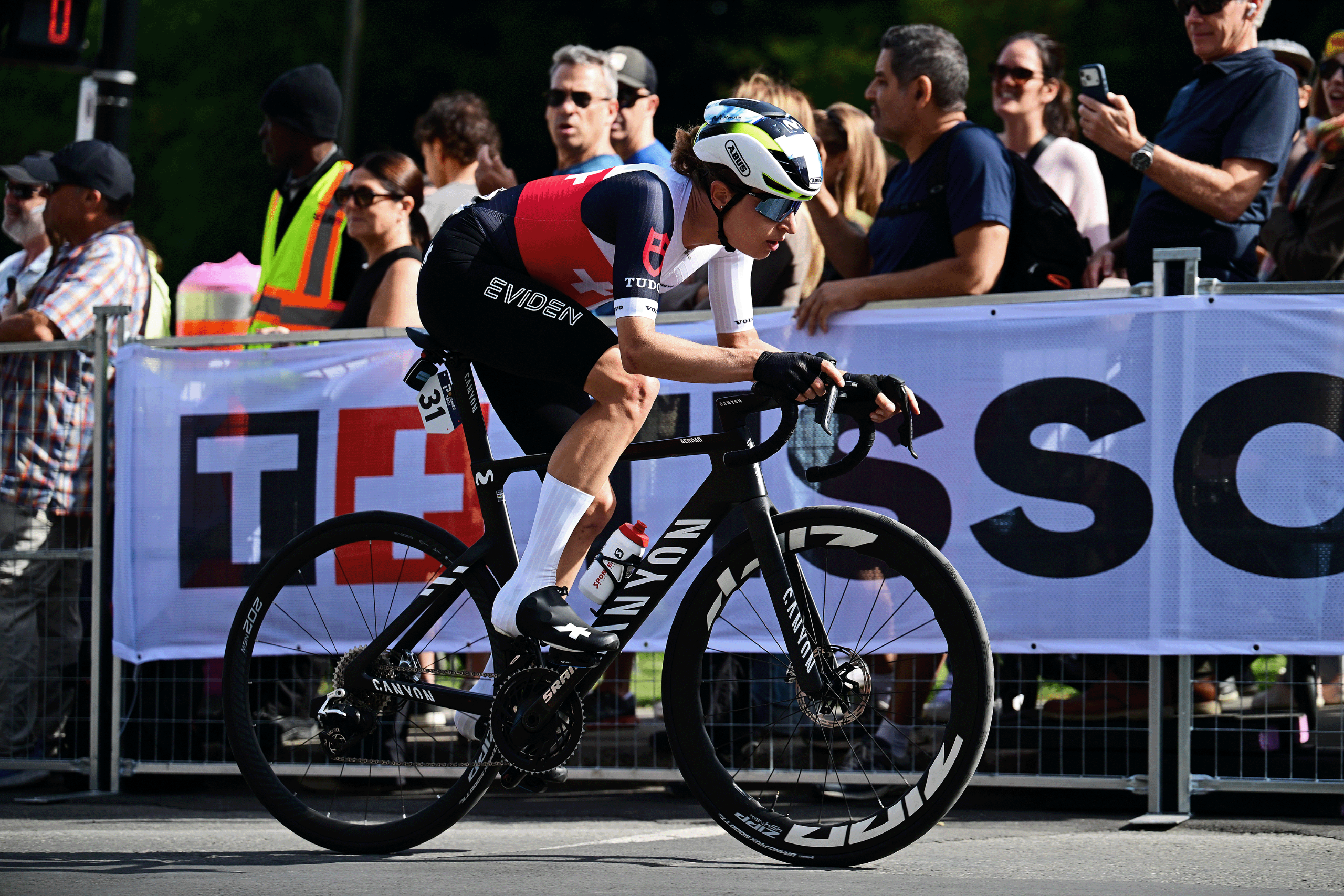 Marlen Reusser and Team Switzerland competes during the 99th UCI Road World Championships Montreal 2026 - Women Elite Road Race a 180.1km one day race from Brossard to Montreal on September 26, 2026 in Montreal, Quebec. (Photo by Tim de Waele/Getty Images)