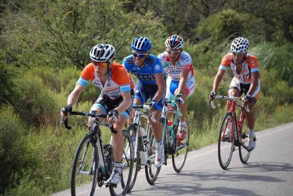 Leipheimer defended his race lead from Contador