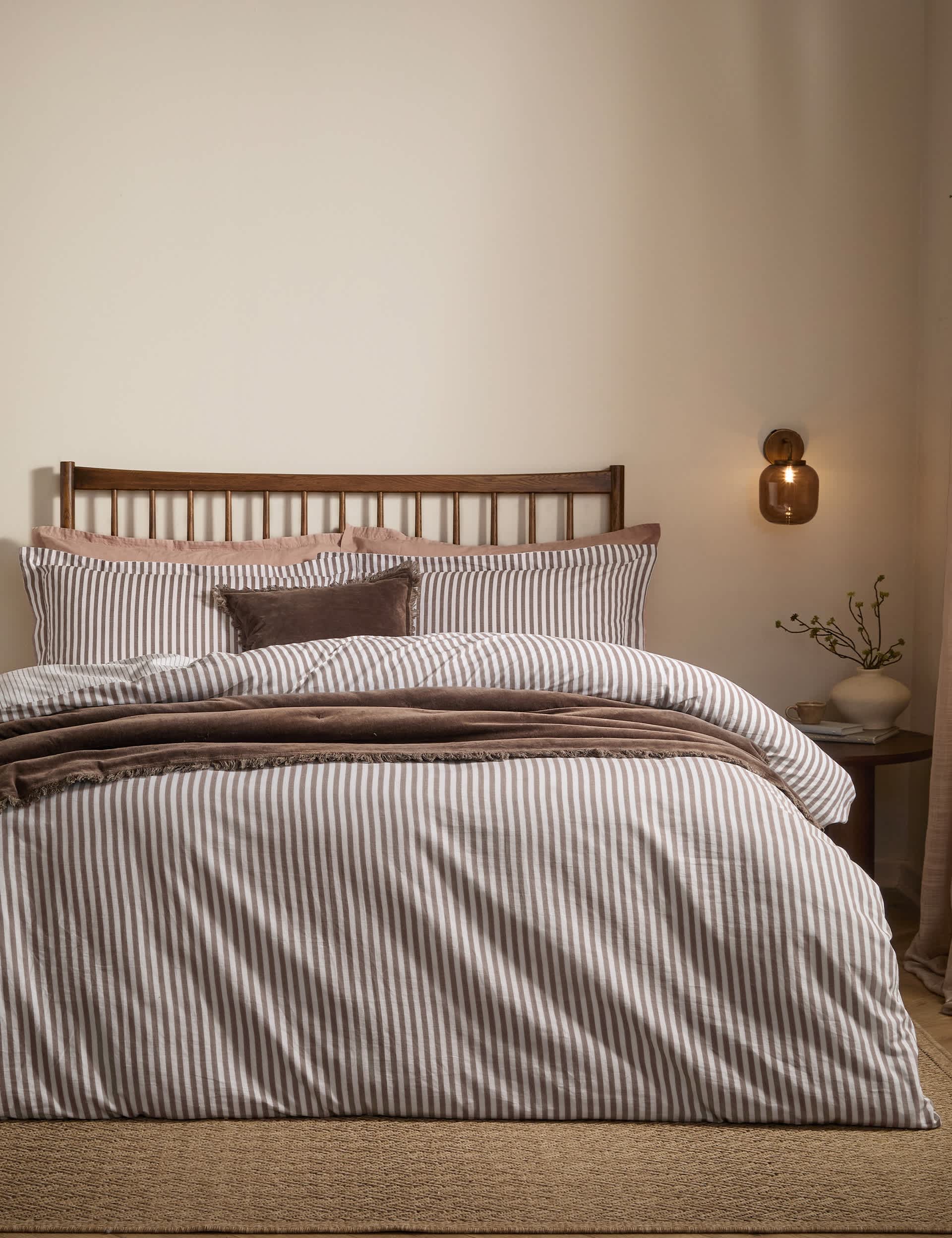 Hebden Striped Cotton Reversible Bedding Set