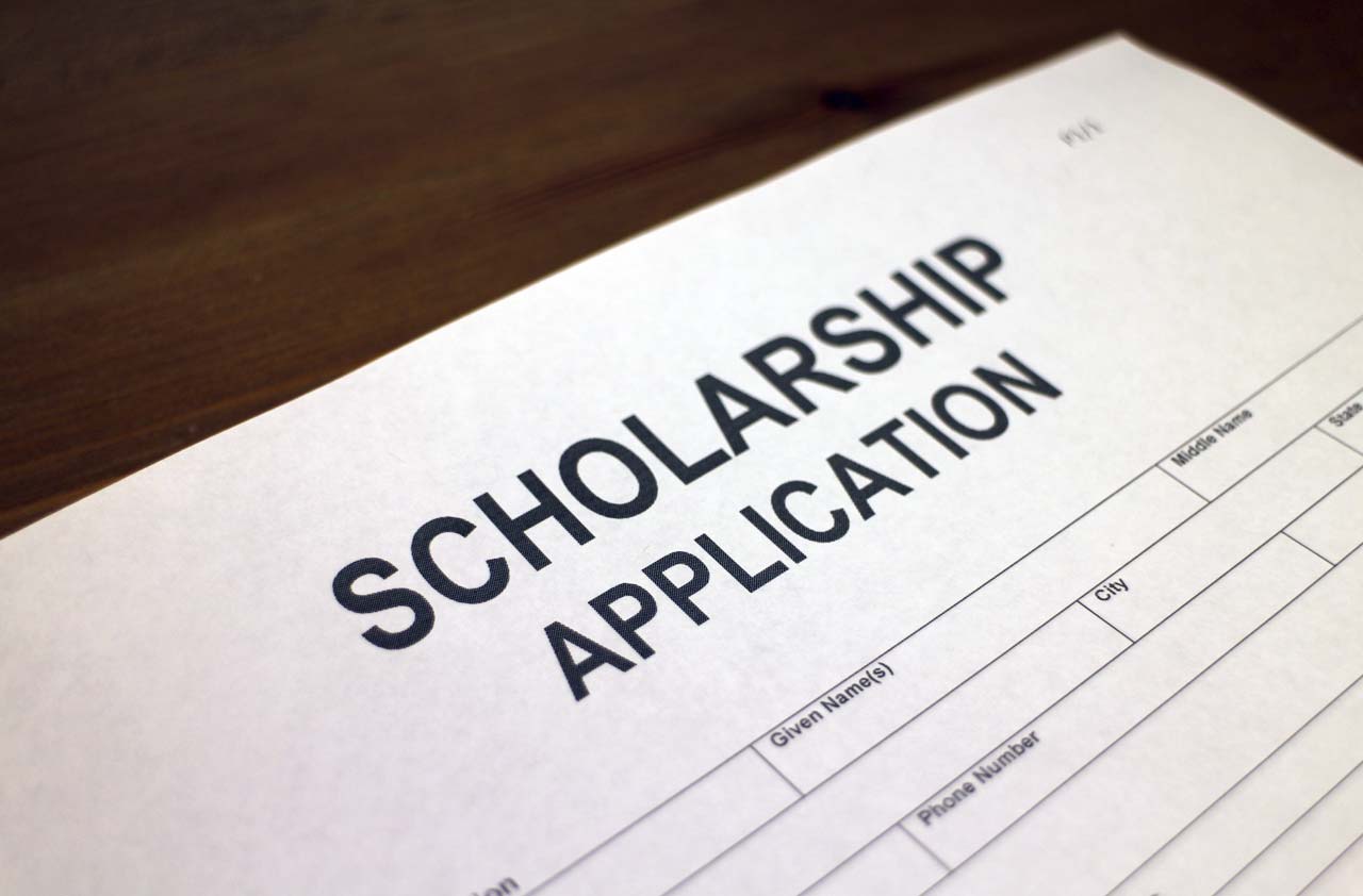 is the niche scholarship legit