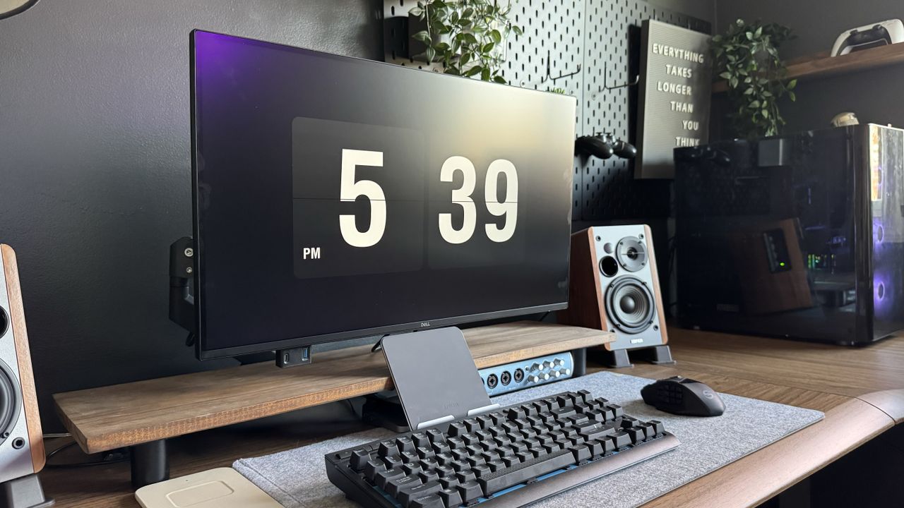 Dell P2725QE