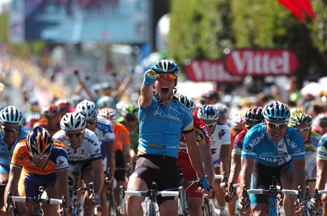 Mark Cavendish emerged as the top sprinter in the 2008 Tour de France, beating the likes of Zabel, Freire and Hushovd.