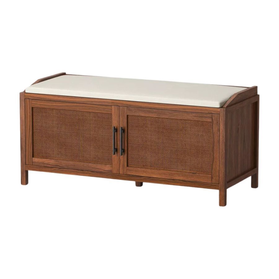 An entryway storage bench