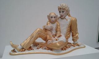 Sculpture of Michael Jackson and Bubbles