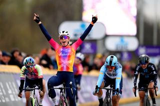 Demi Vollering at the Tour of Flanders