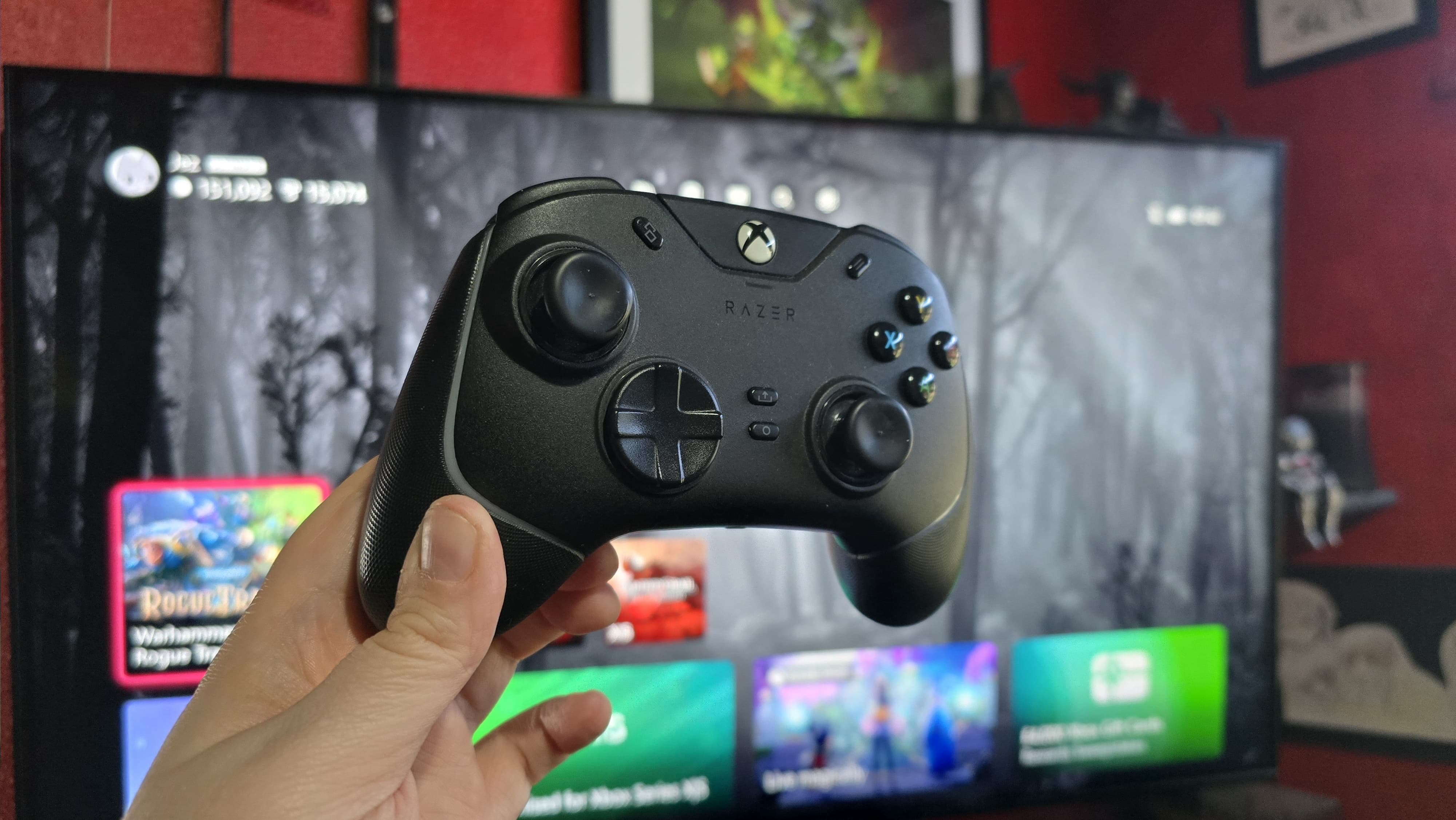 Photograph of the Razer Wolverine V2 Chroma controller