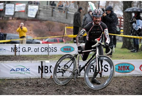 Adam Snyder (Team Jamis) back on his feet after a spectacular wipe-out on the barriers.