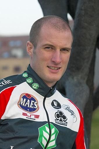 British neo-pro Steve Cummings