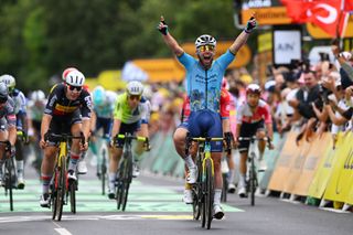 SAINT VULBAS FRANCE JULY 03 Mark Cavendish of The United Kingdom and Astana Qazaqstan Team celebrates at finish line as stage winner during the 111th Tour de France 2024 Stage 5 a 1774km stage from SaintJeandeMaurienne to Saint Vulbas UCIWT on July 03 2024 in Saint Vulbas France Photo by Dario BelingheriGetty Images