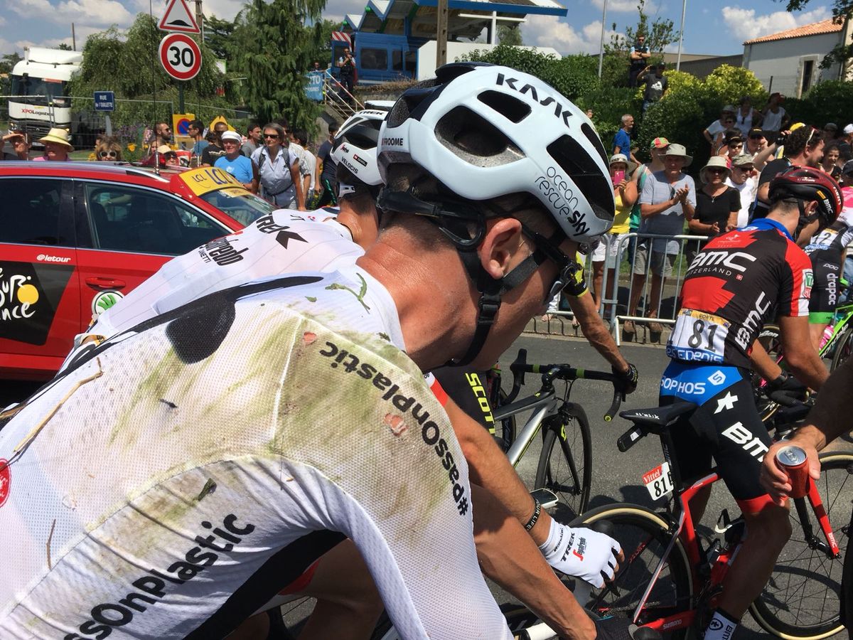 Chris Froome crashed on stage 1 of the 2018 Tour de France.