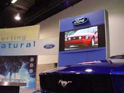 Impact Video Jump Starts the 2004-2005 Auto Show Season with Barcos I6 XP LED.