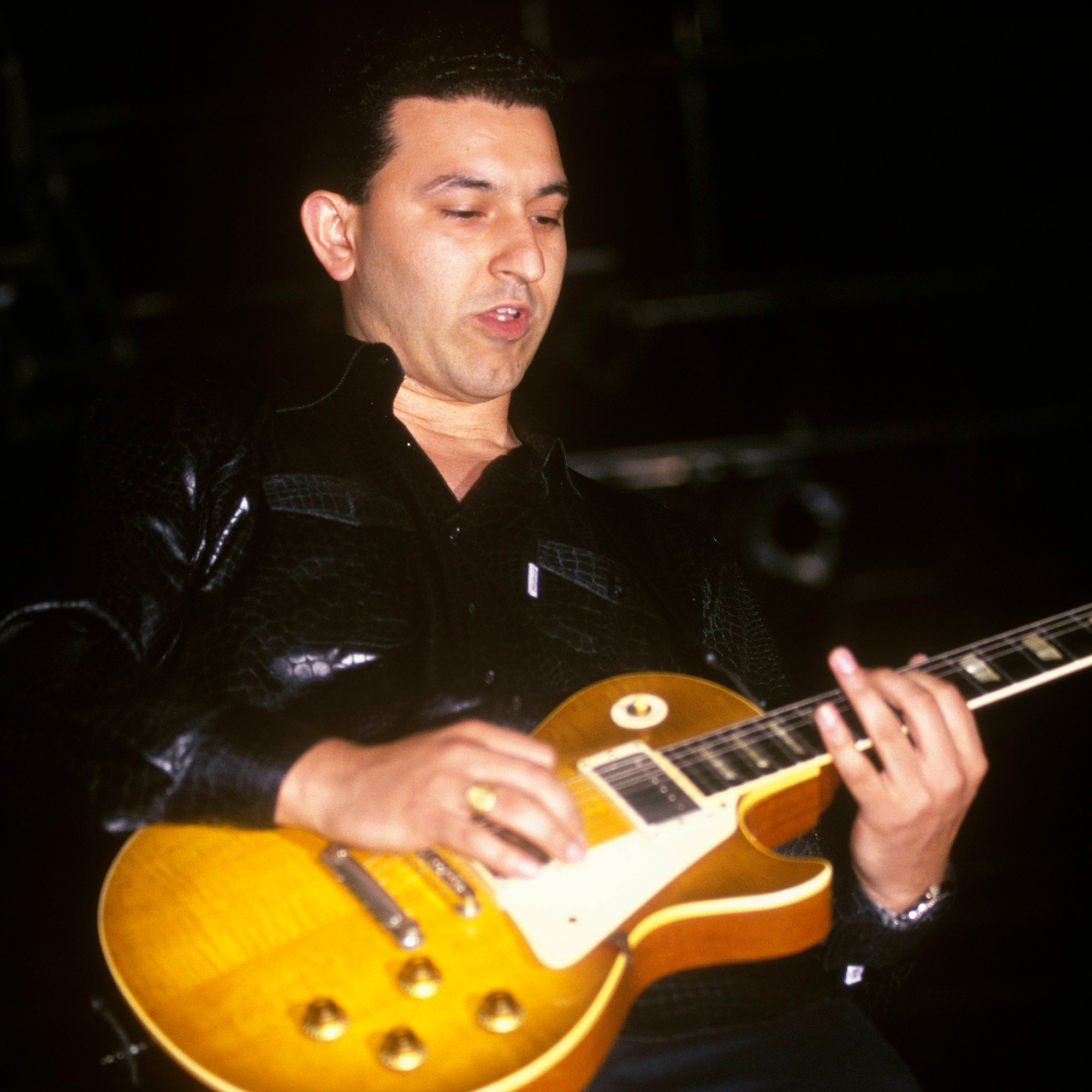 Aziz Ibrahim; Playing with the Stone Roses