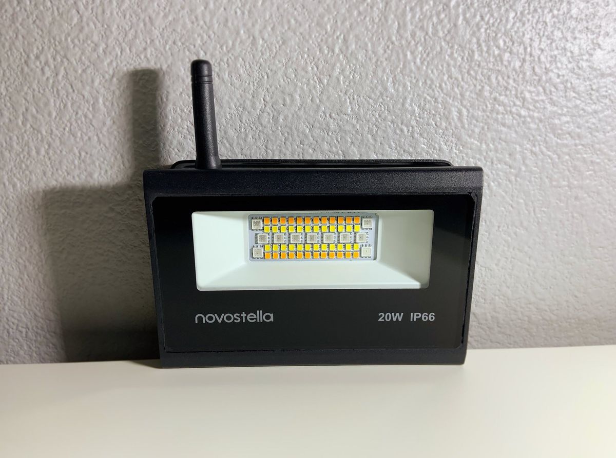 Novostella Smart Led Floodlight front