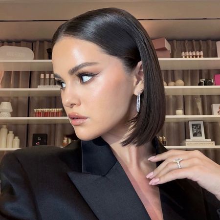 Selena Gomez with pink ballerina nails