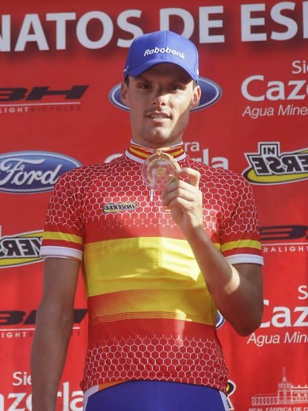 2011 Spanish time trial champion Luis Le&oacute;n S&aacute;nchez (Rabobank)