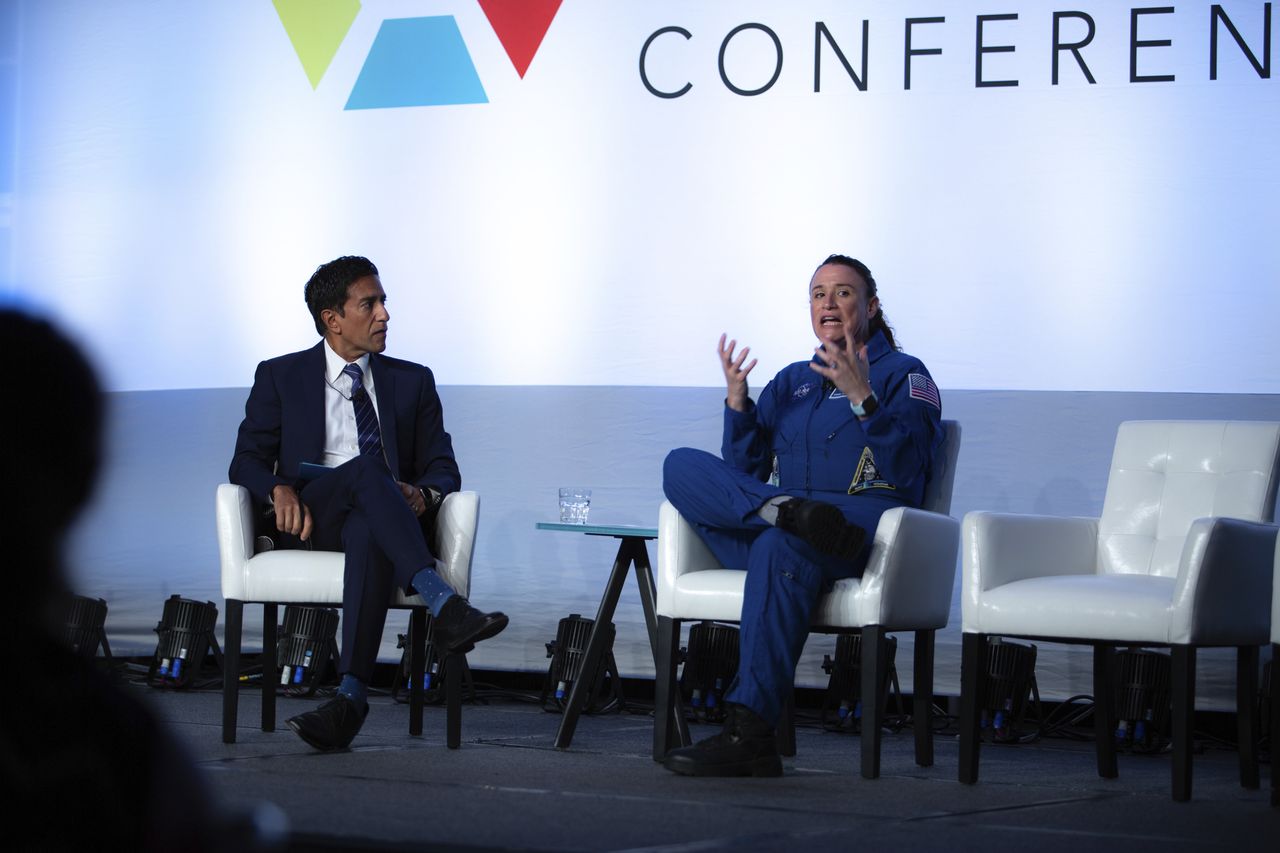 serena au&ntilde;&oacute;n-chancelor and sanjay gupta at issrdc