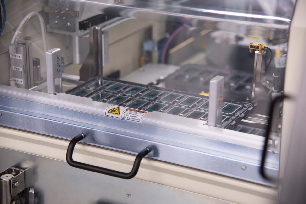 Intel Packaging