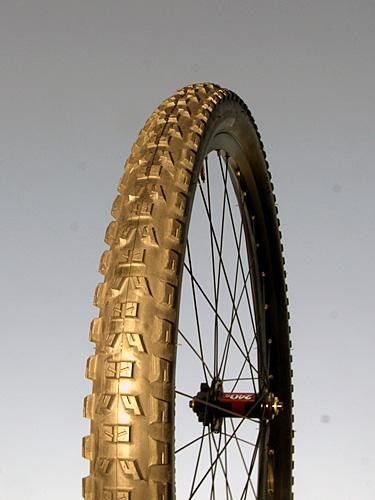 The all-mountain Eskar tread is now offered in 29" as well.