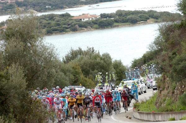 The bunch in the early part of stage one.