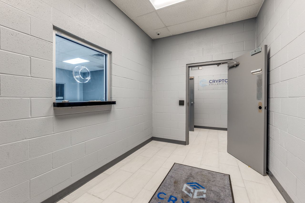 Data center house on Zillow