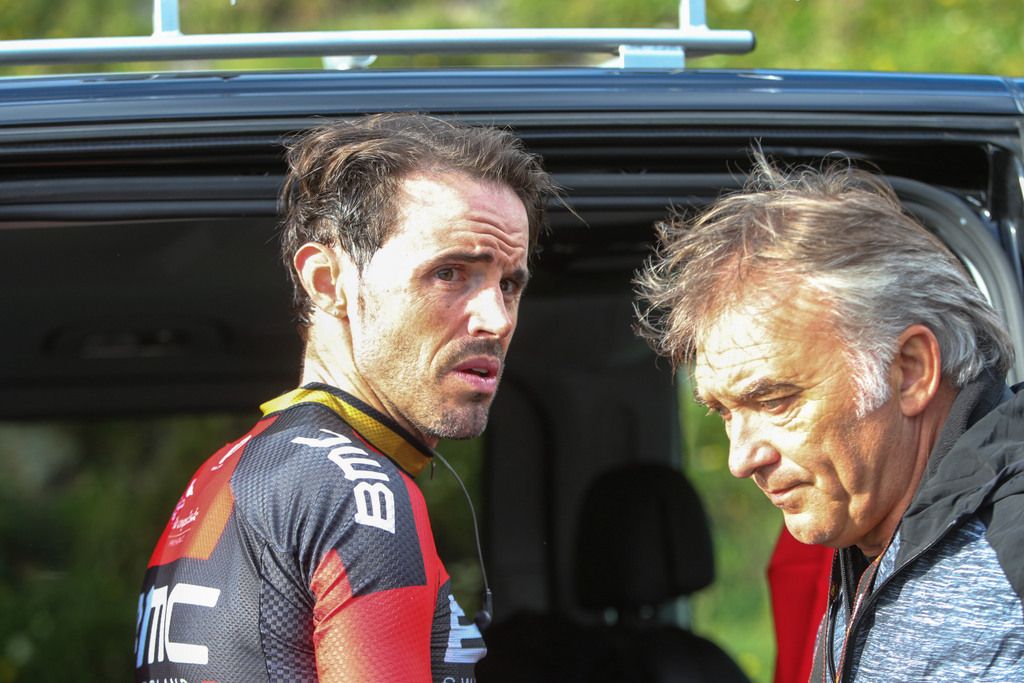 BMC's Sammy Sanchez at the team car