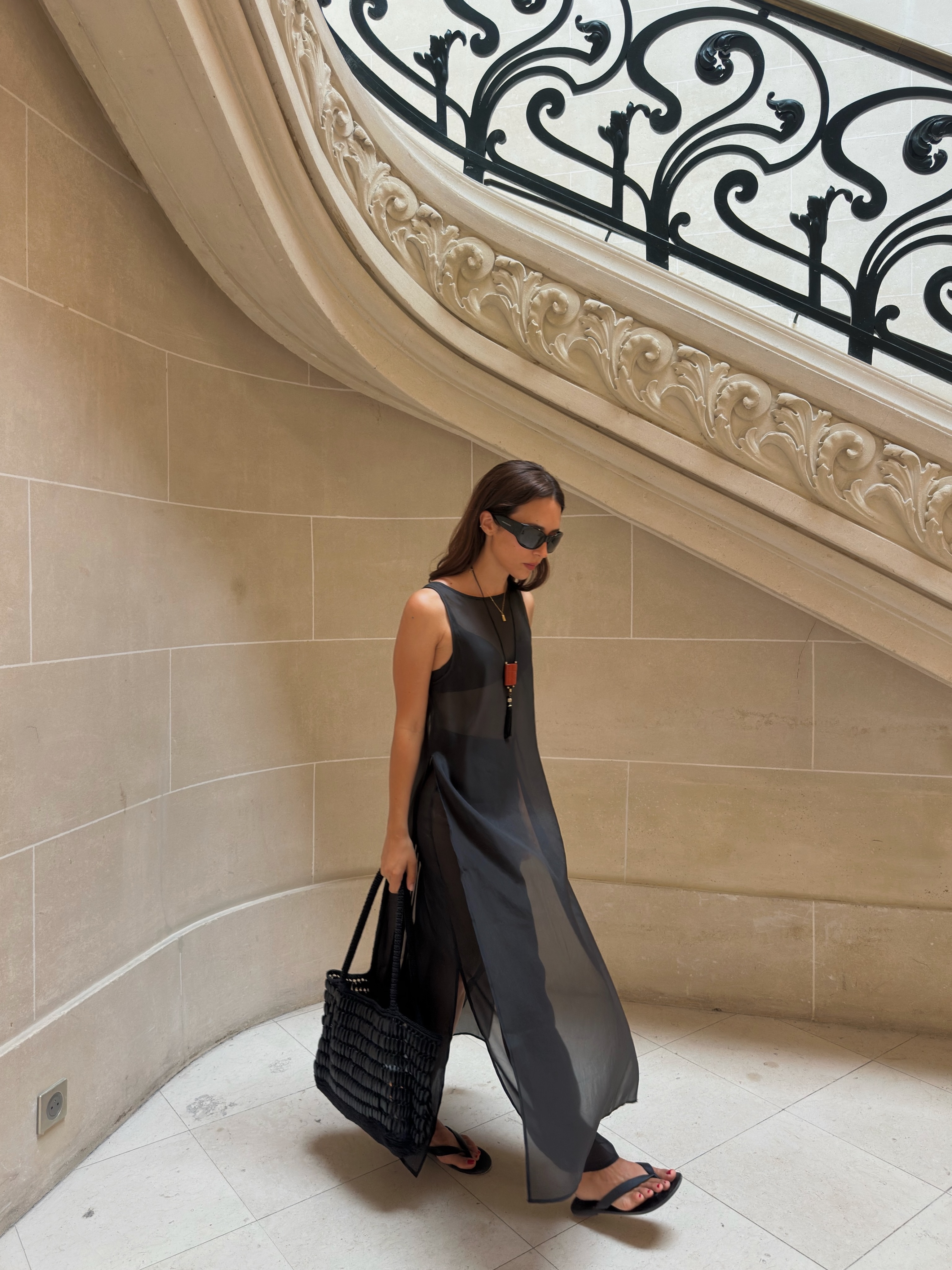 If You Want to Look Elegant This Summer, Consider These 9 Elevated Basics