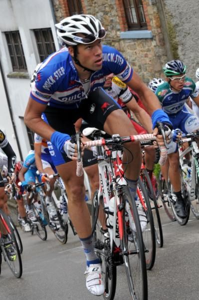 Kevin Van Impe gives it everything on the Muur.