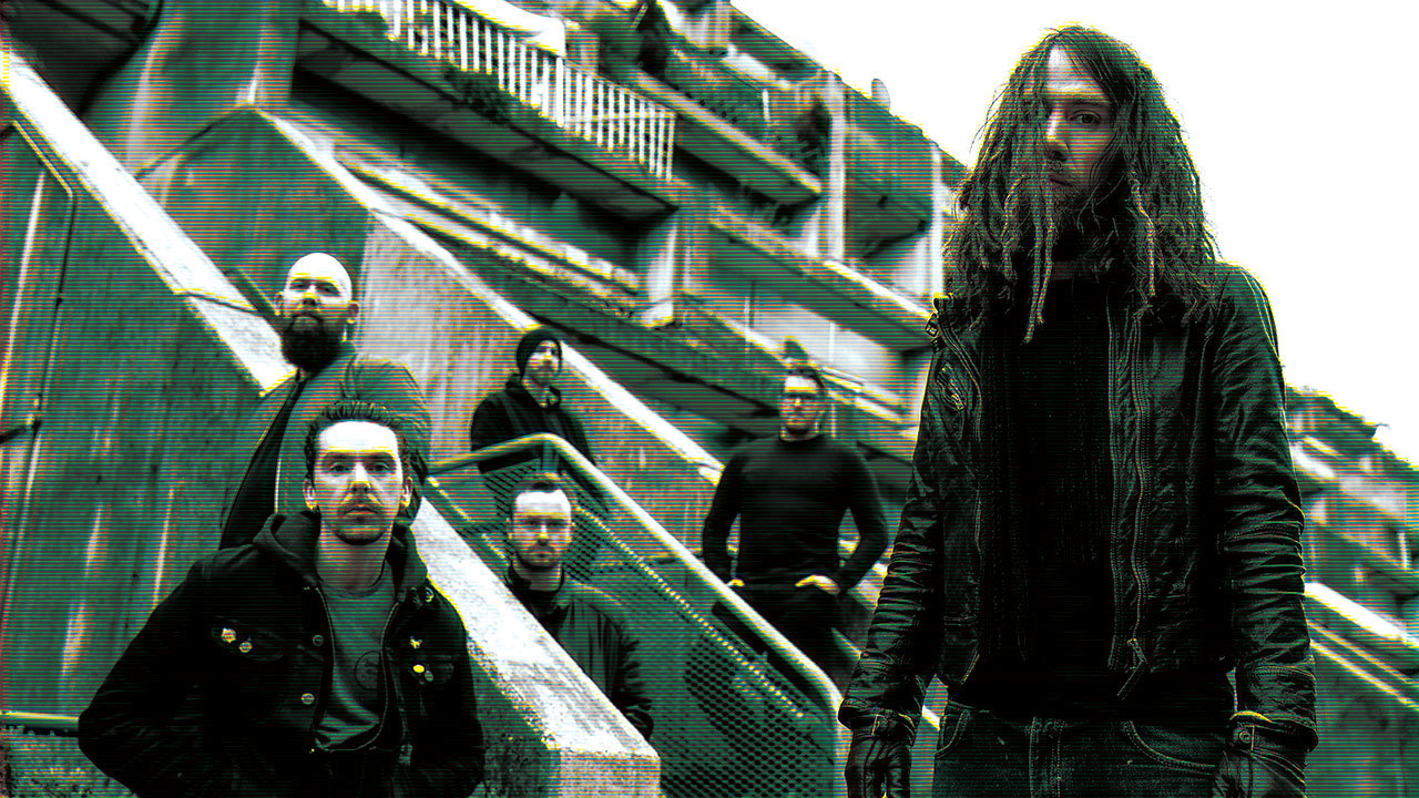 A sikth press shot