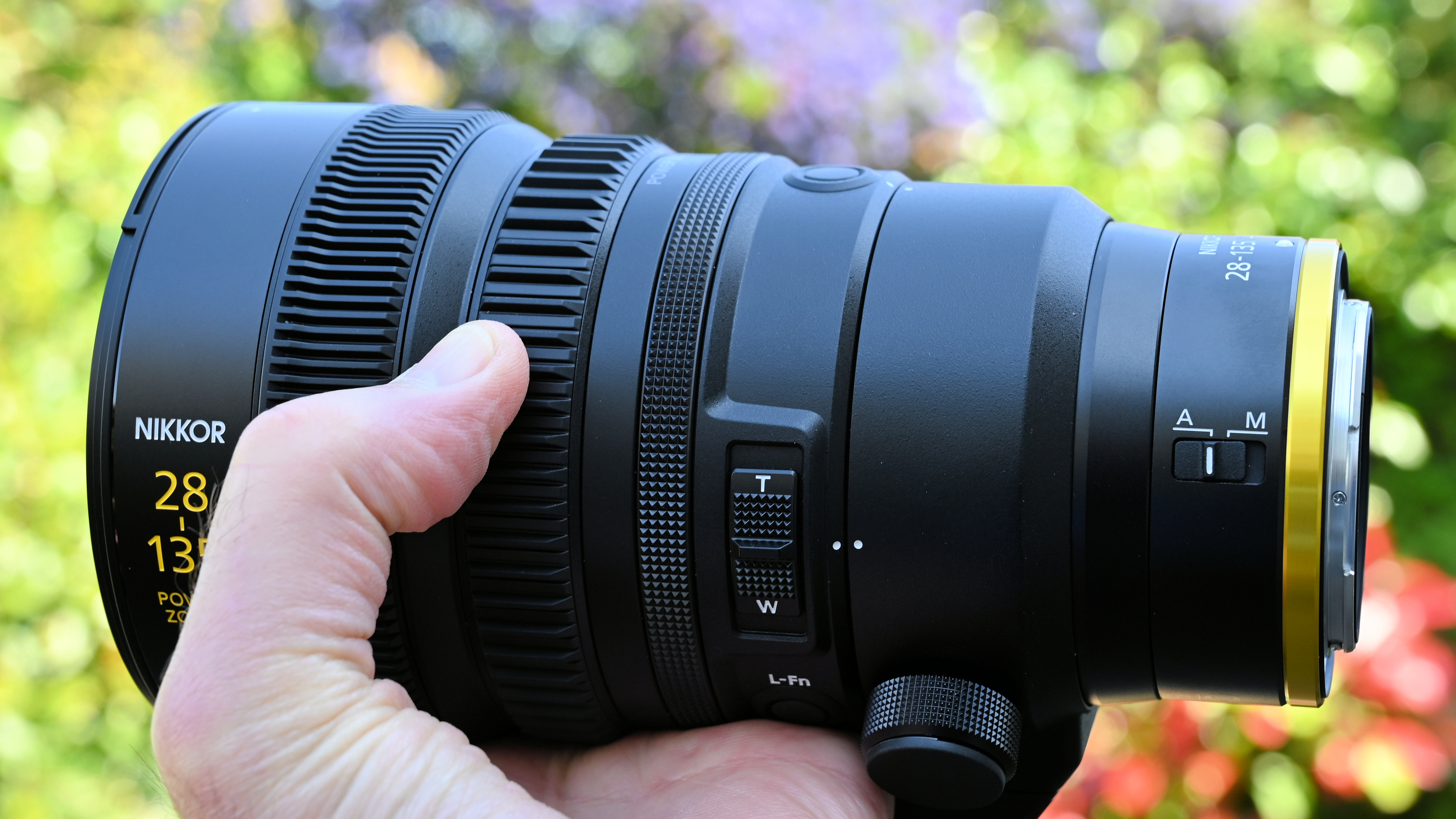 Nikon Z 28-135mm f/4 PZ product image