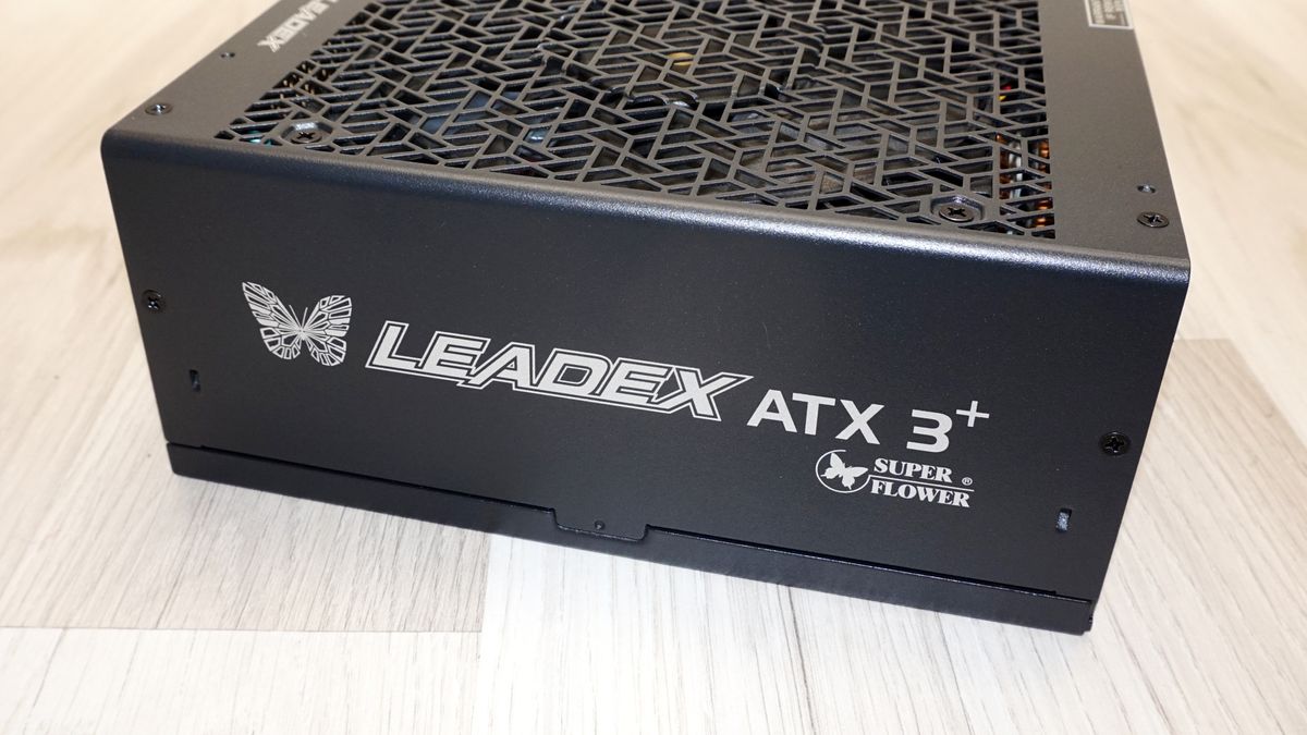 Super Flower Leadex Titanium ATX 3 2800W PSU