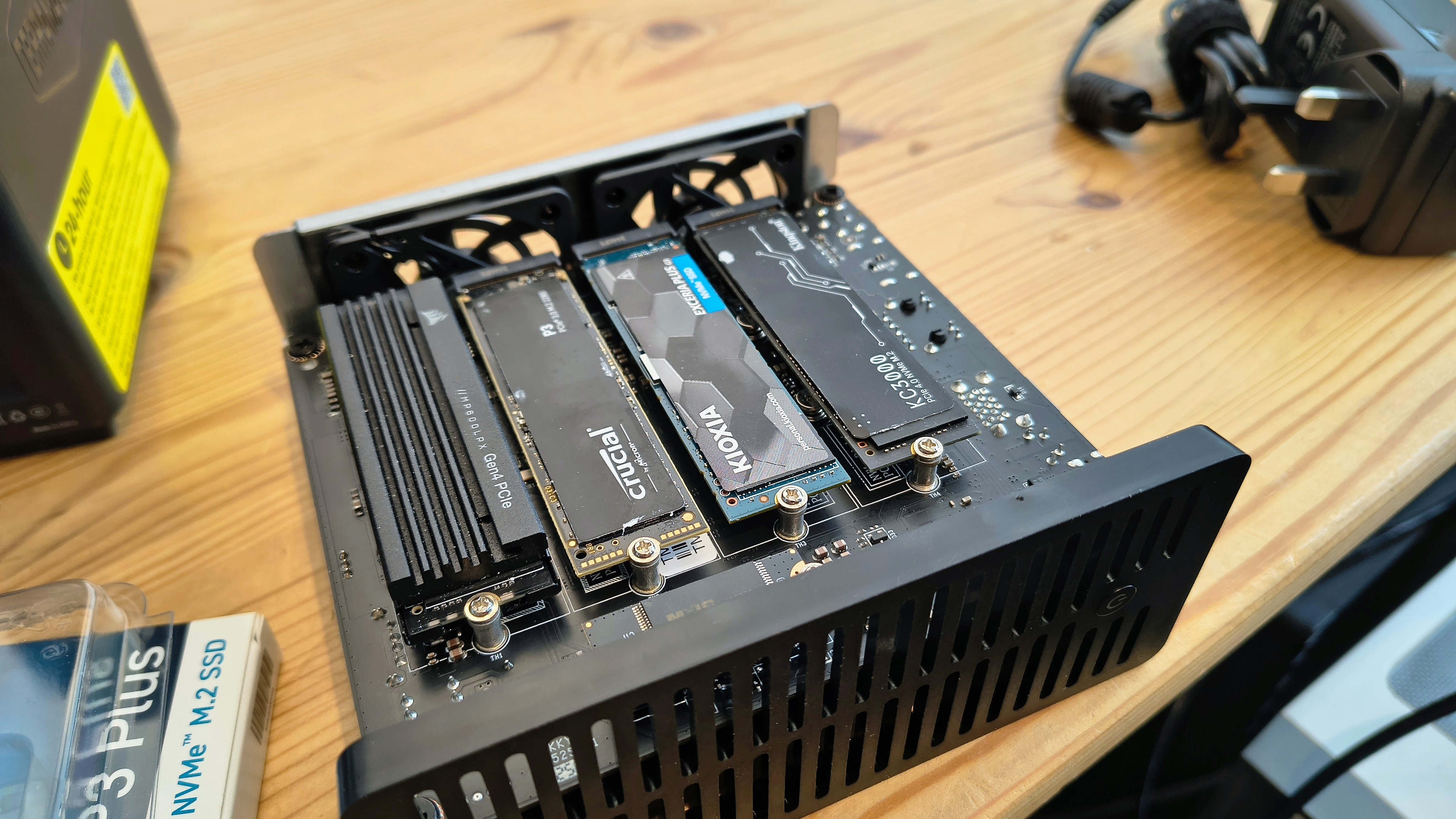 TerraMaster F4 SSD NAS