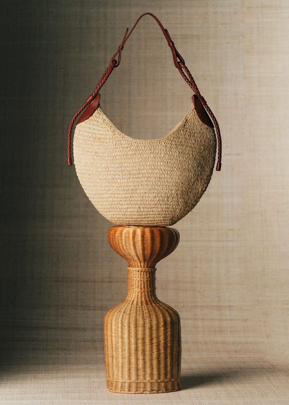 The Gaston Crescent Bag - Beige - Raffia - S&amp;eacute;zane